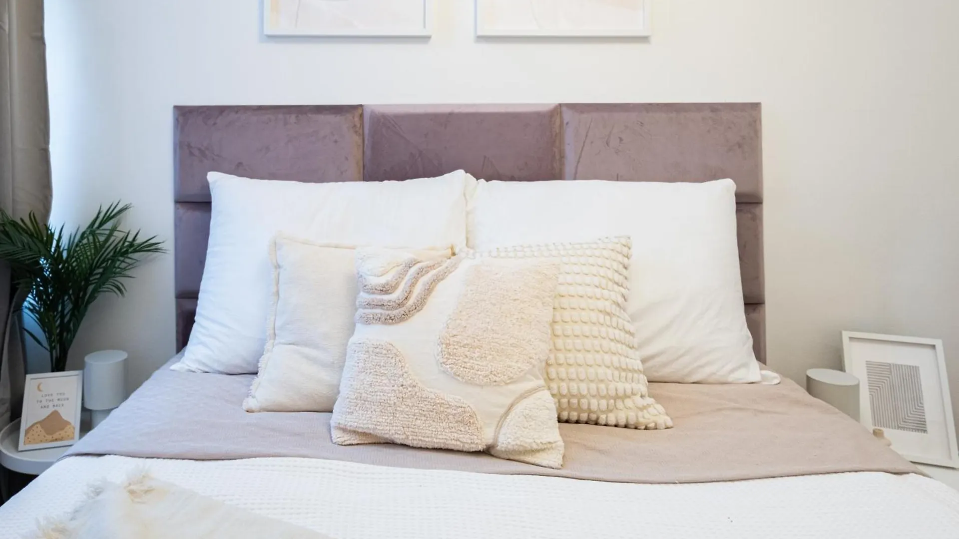 5 Min National Muzeum Modern Black Rose Apartment Praga